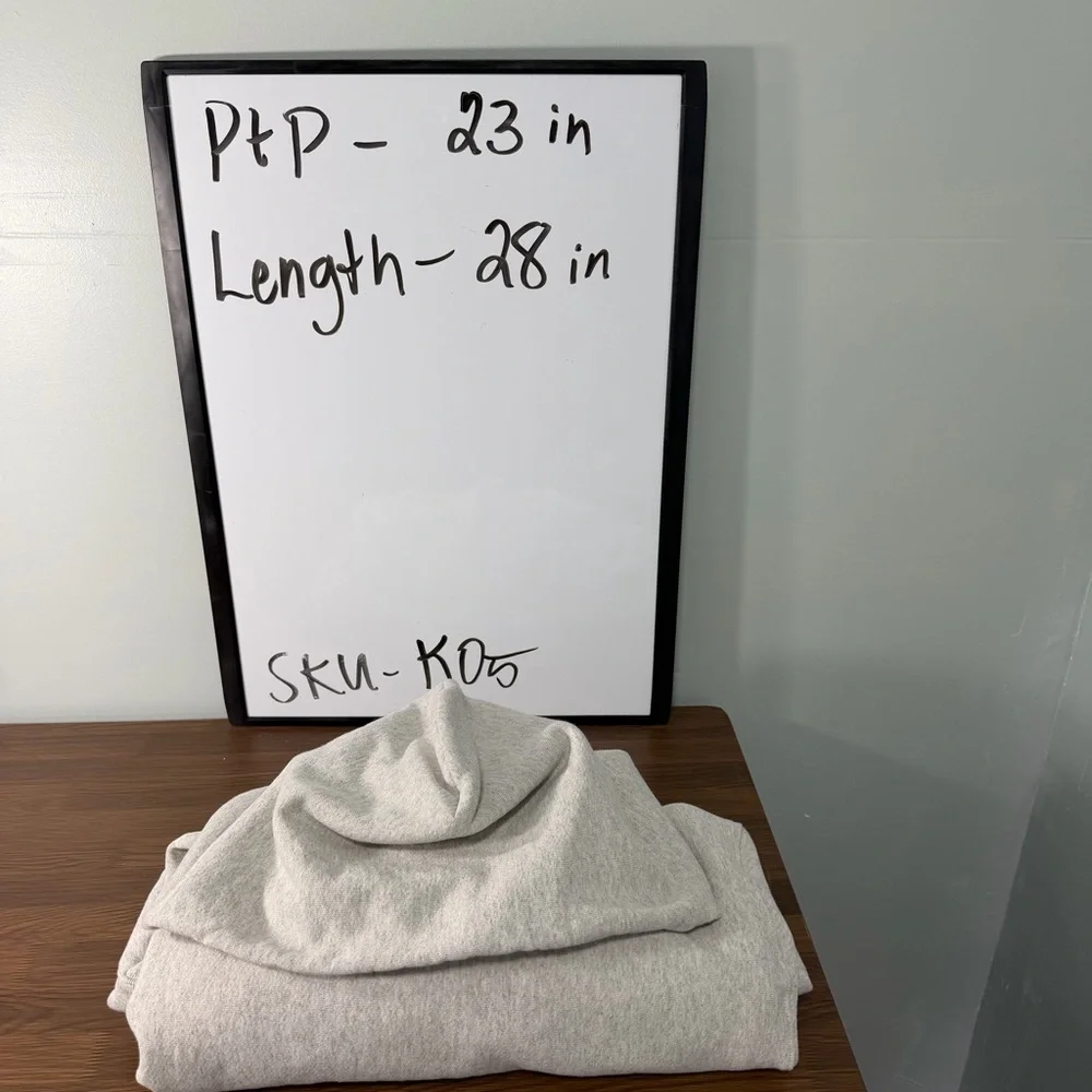 Champion Reverse Weave Center‎ Logo Light Gray Pullover Hoodie Sz Medium